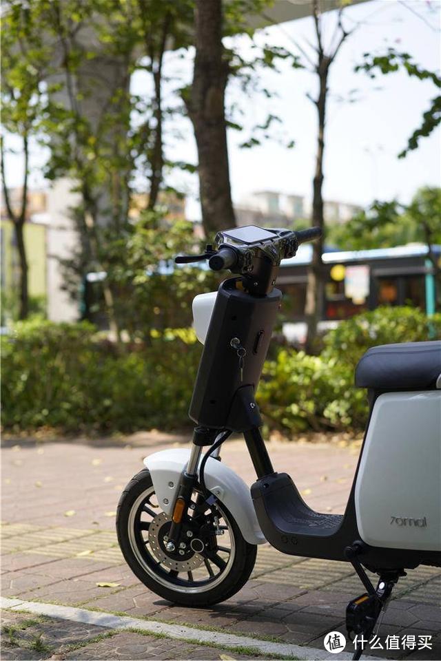 上下班通勤利器,小米版两轮“特斯拉”体验,再也不会堵车了